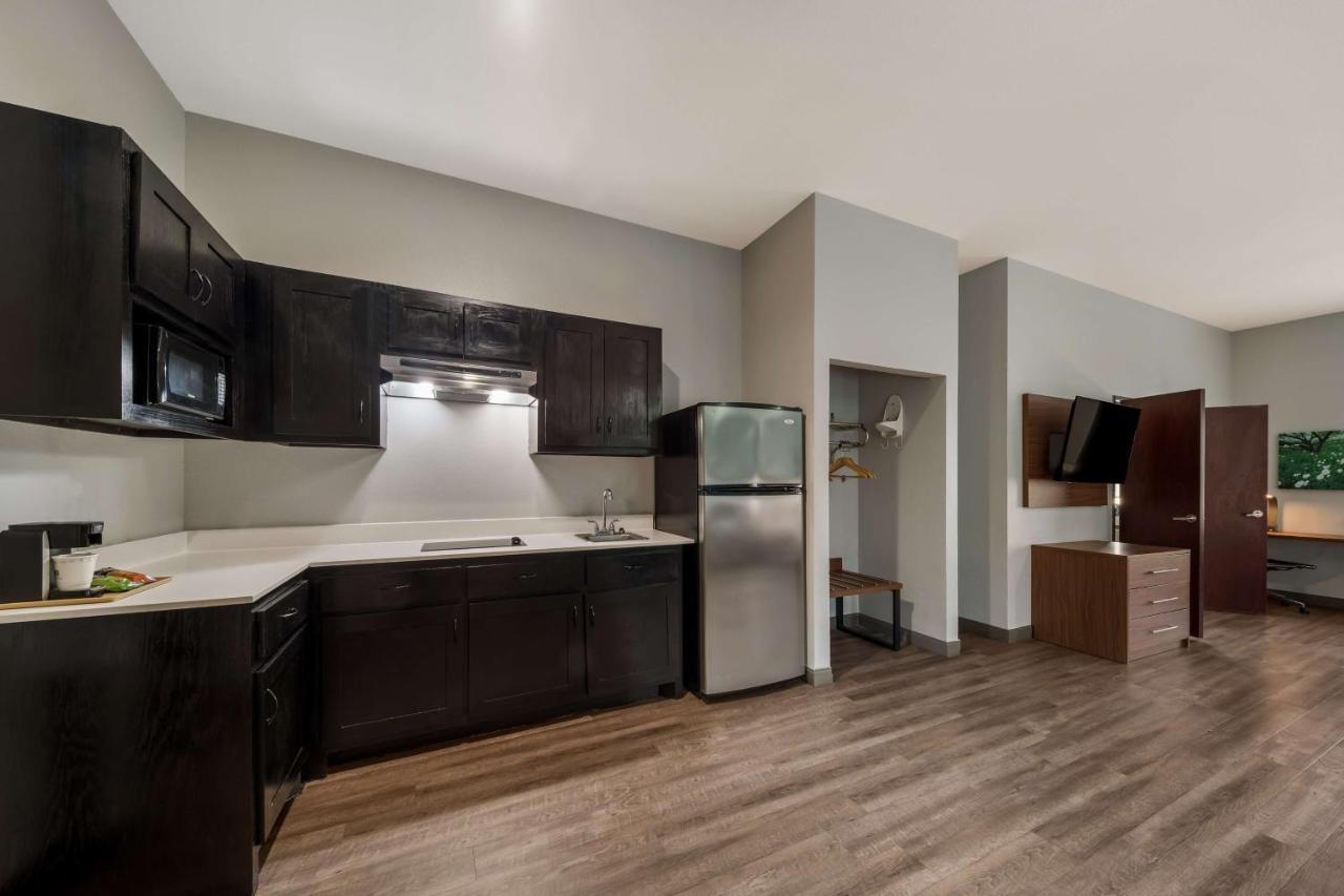 Best Western Bowie Inn & Suites Extérieur photo