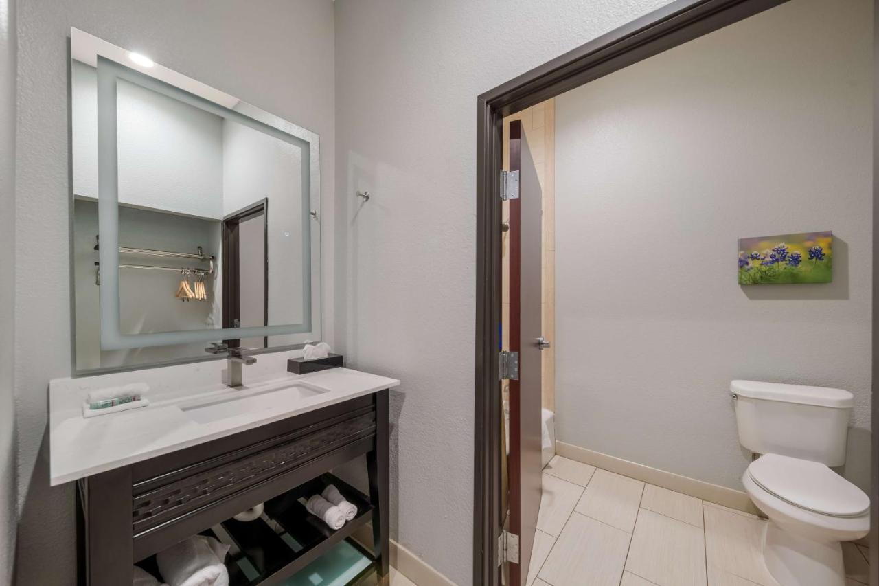 Best Western Bowie Inn & Suites Extérieur photo
